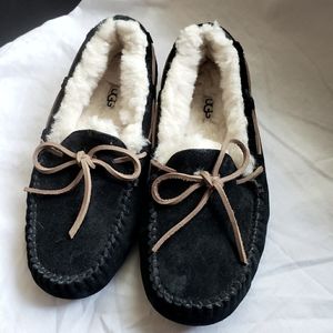 Kids Ugg slippers